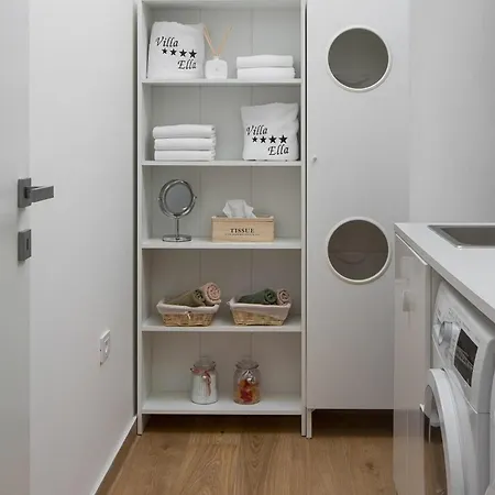 Holiday home Ella Tar-Vabriga