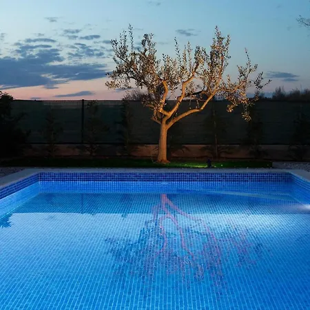 Holiday home Ella *